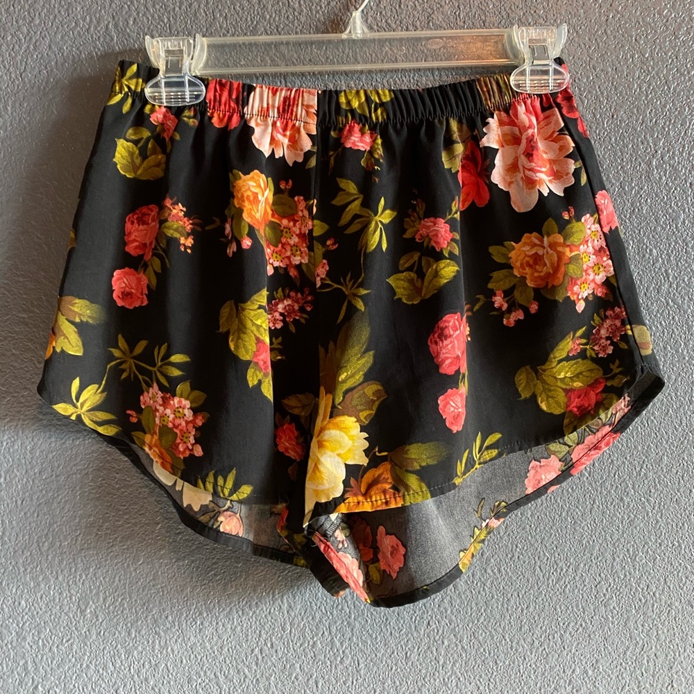 High rise floral shorts